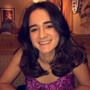 Meet your Posher, Julia